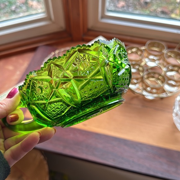 Le smith green depression glass mug - Picture 3 of 8